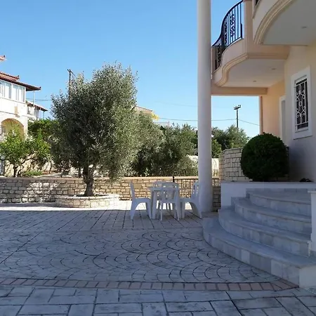 Estella Sorelle Ii Semesterbostad Longá